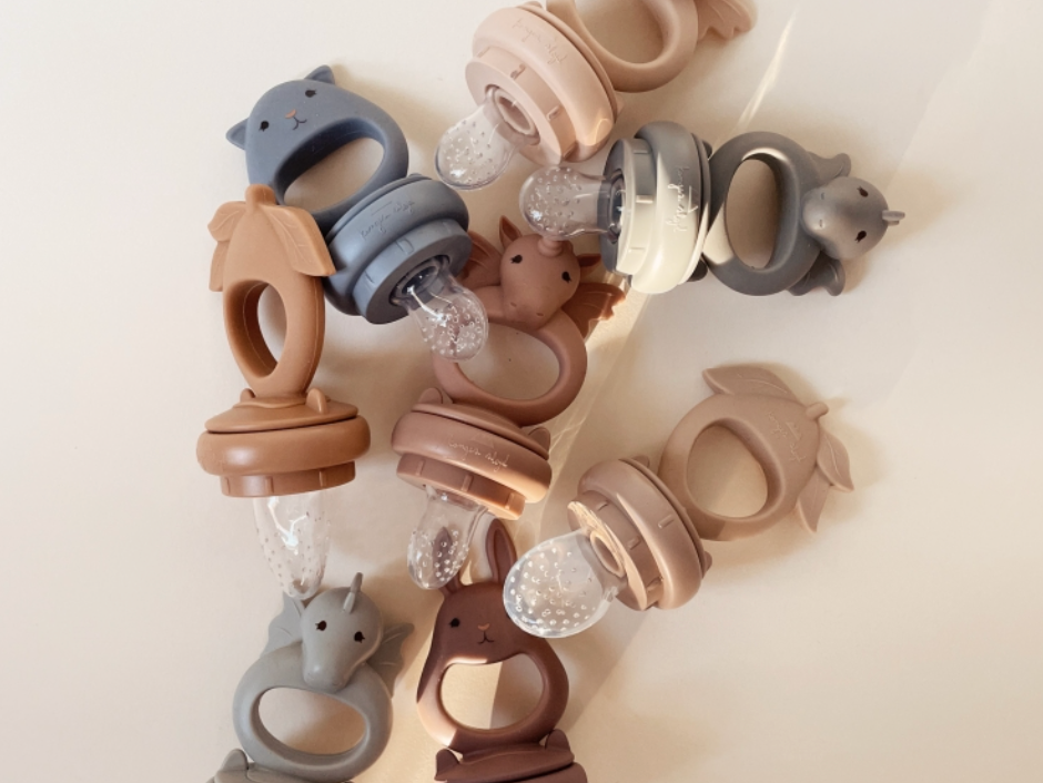 Baby fruit feeder for babies and newborns from Konges Sløjd