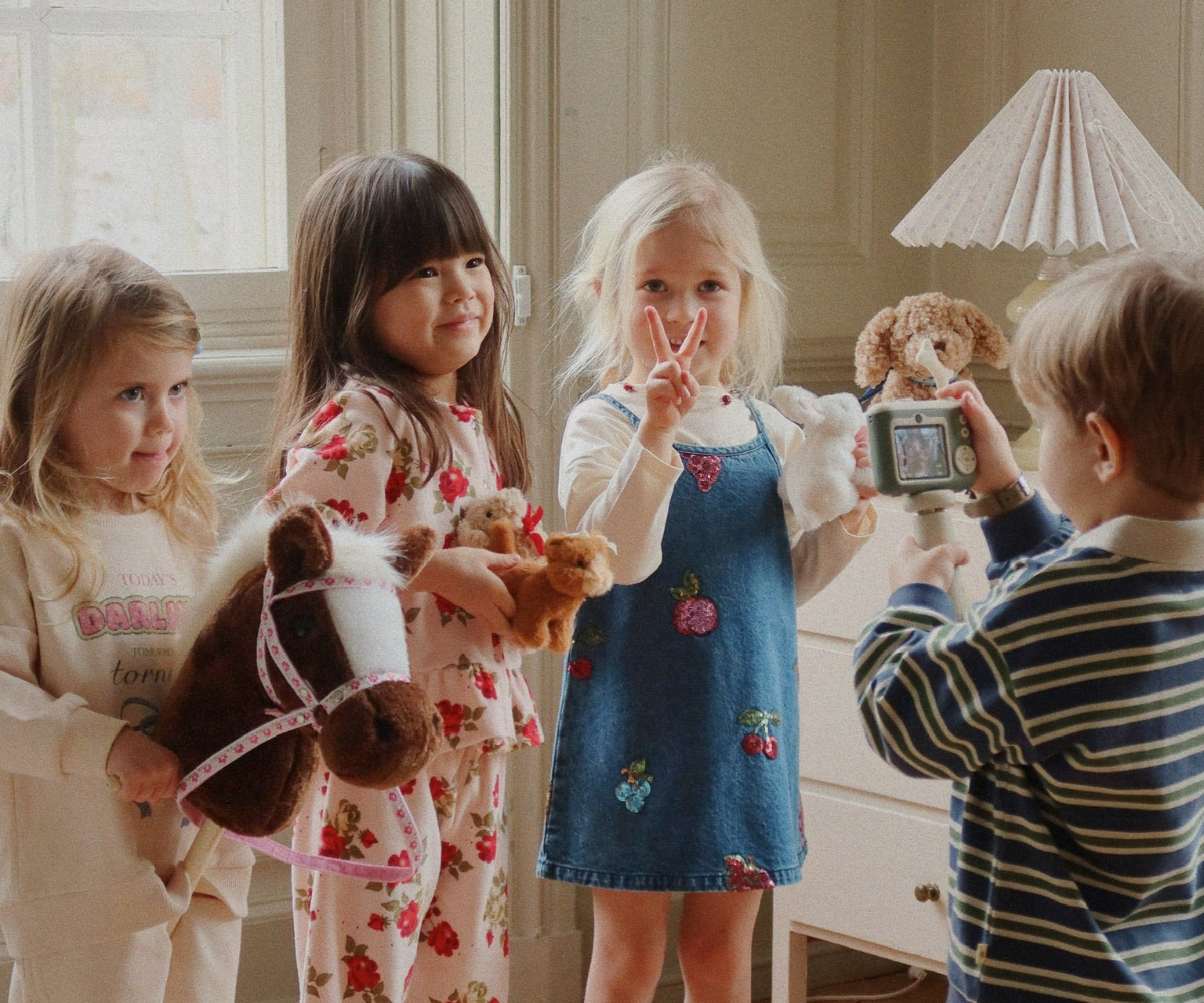 Legetøj til børn from Konges Sløjd