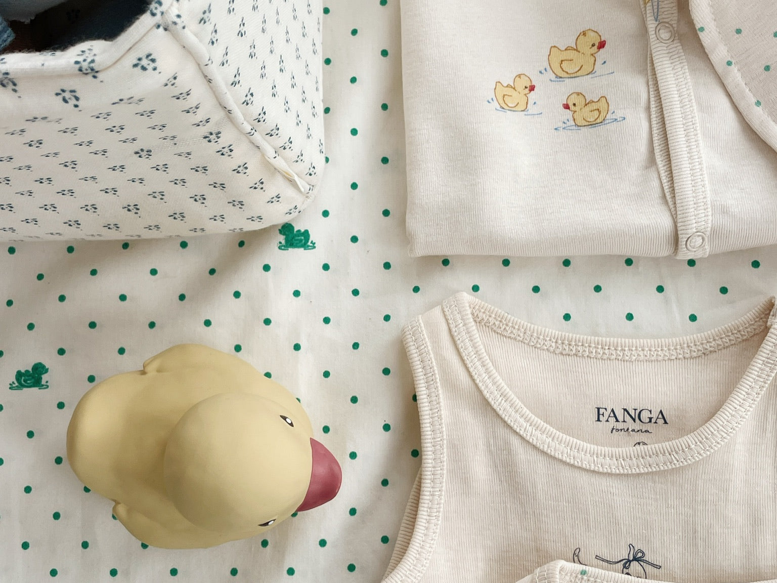 Konges Sløjd A/S BATH TOYS straw