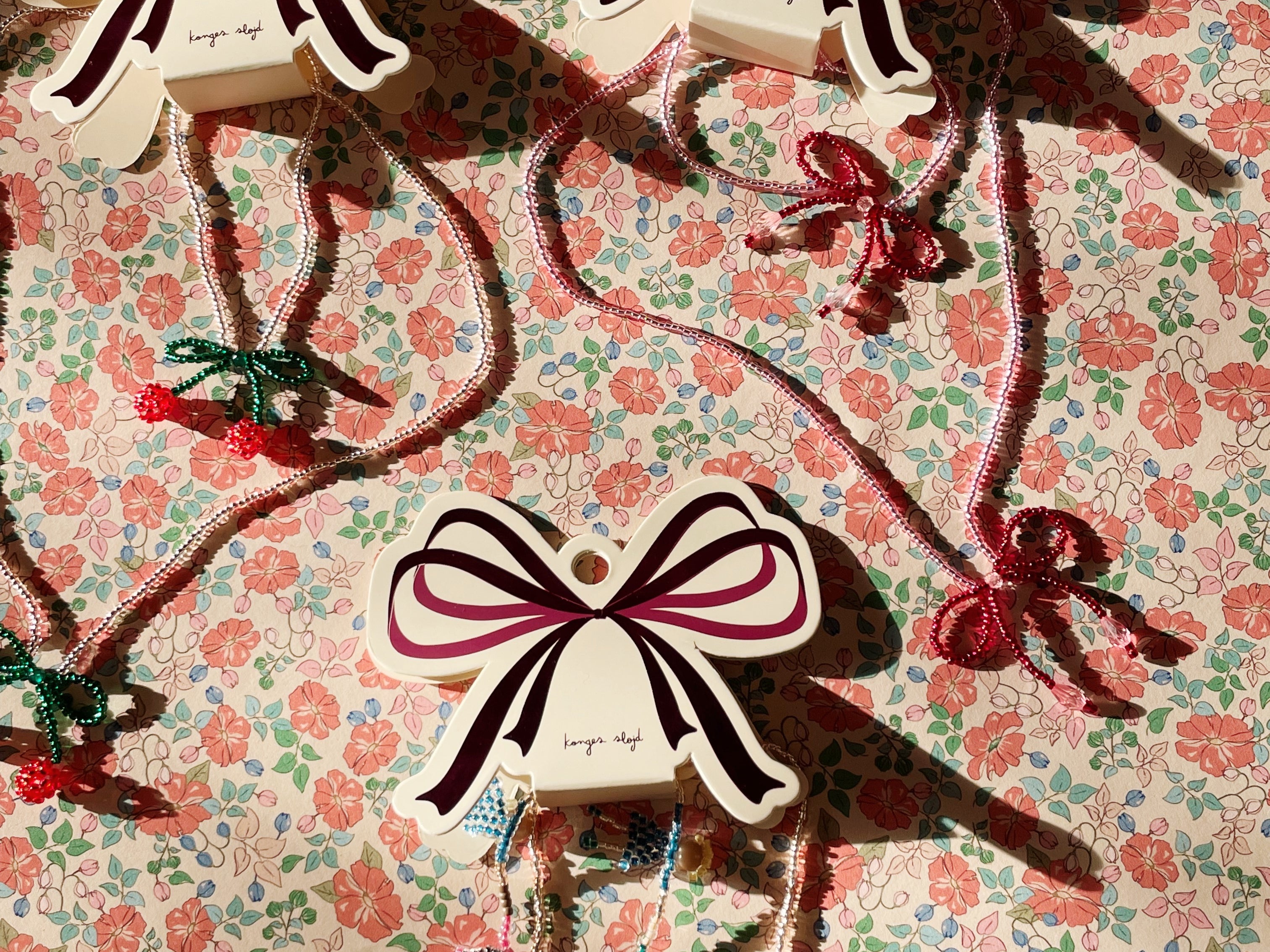 Konges Sløjd A/S JEWELLERY cherry