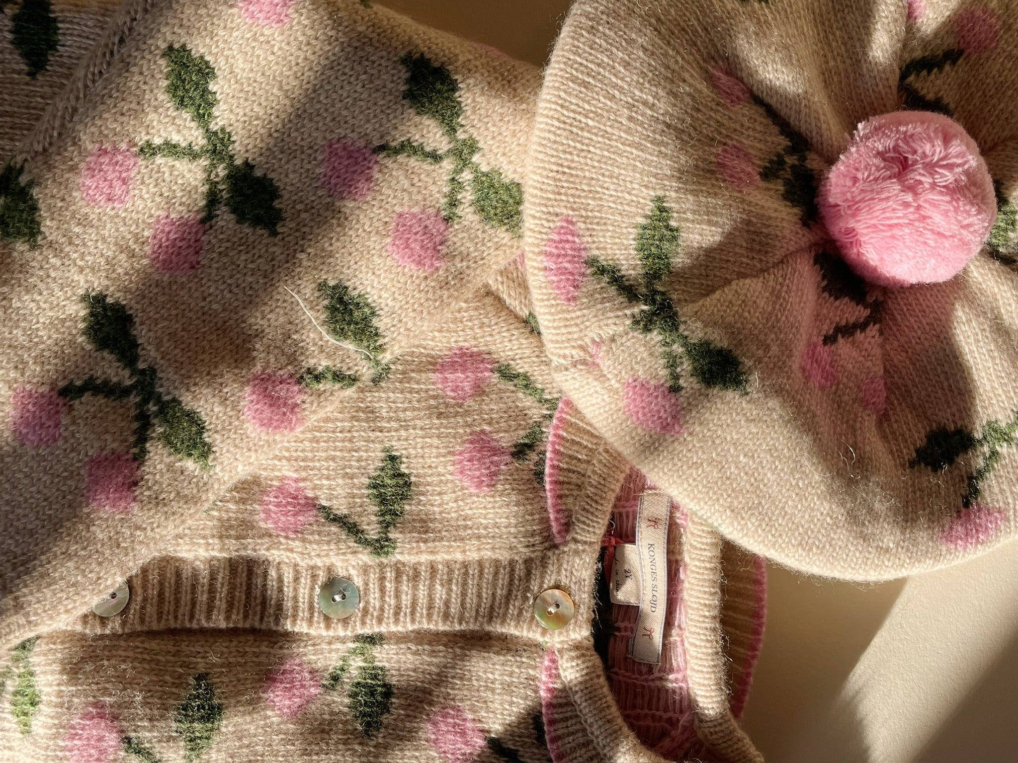 Konges Sløjd A/S KNITTED CARDIGANS cherry