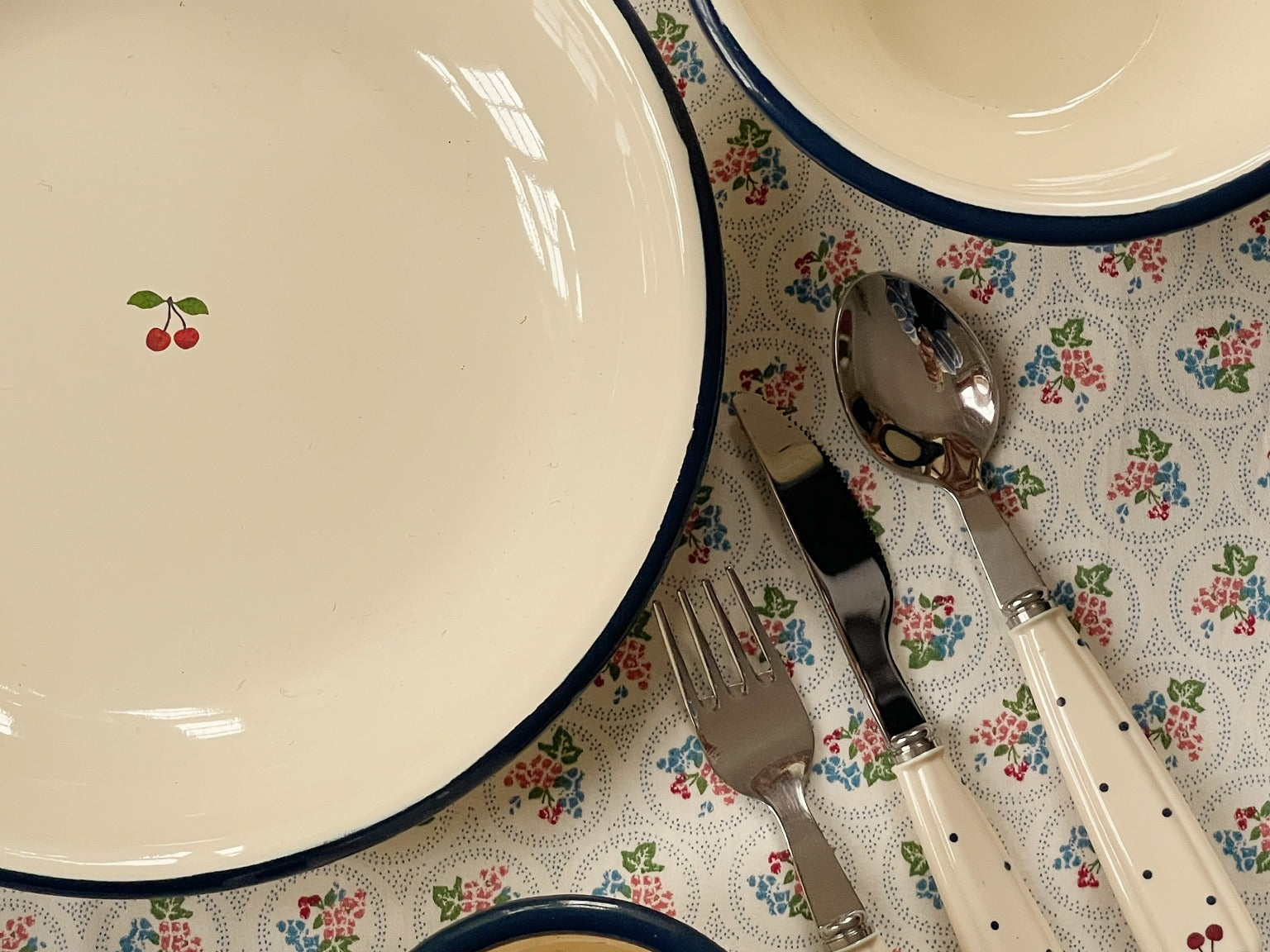 Konges Sløjd A/S TABLEWARE navy dot