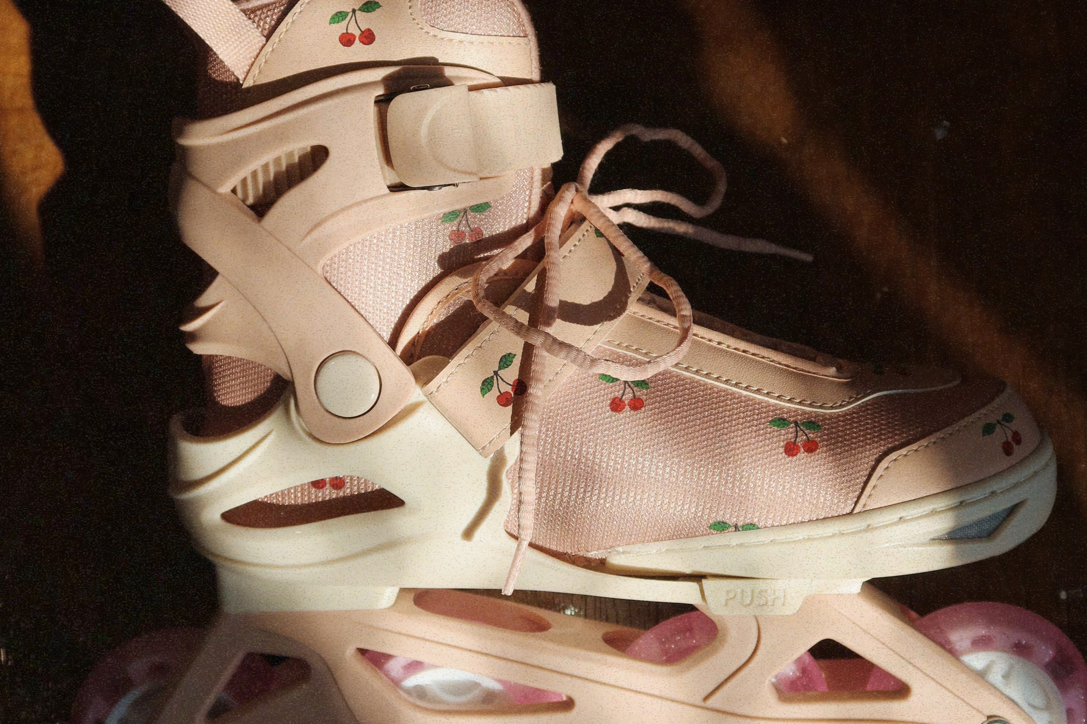 Konges Sløjd A/S OUTDOOR ACTIVITY PLAY cherry blush