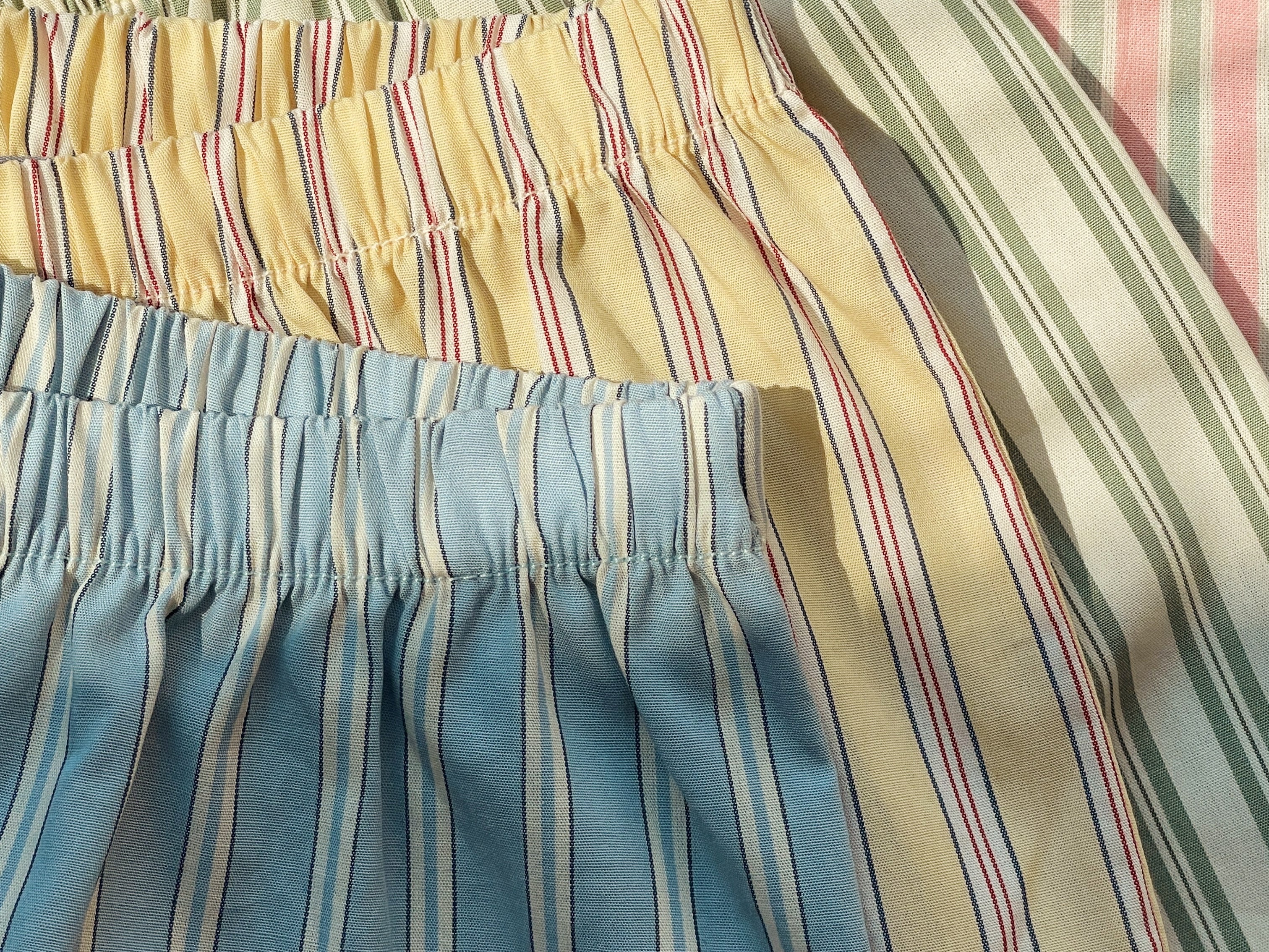 Konges Sløjd A/S WOVEN SHORTS & BLOOMERS basil/orchid/bleu stripe