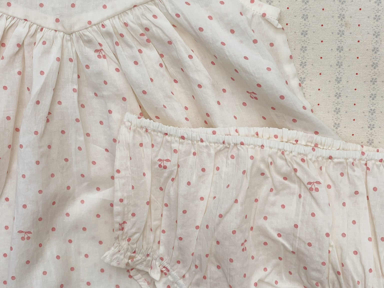 Konges Sløjd A/S WOVEN ROMPERS & JUMPSUITS cherry dot
