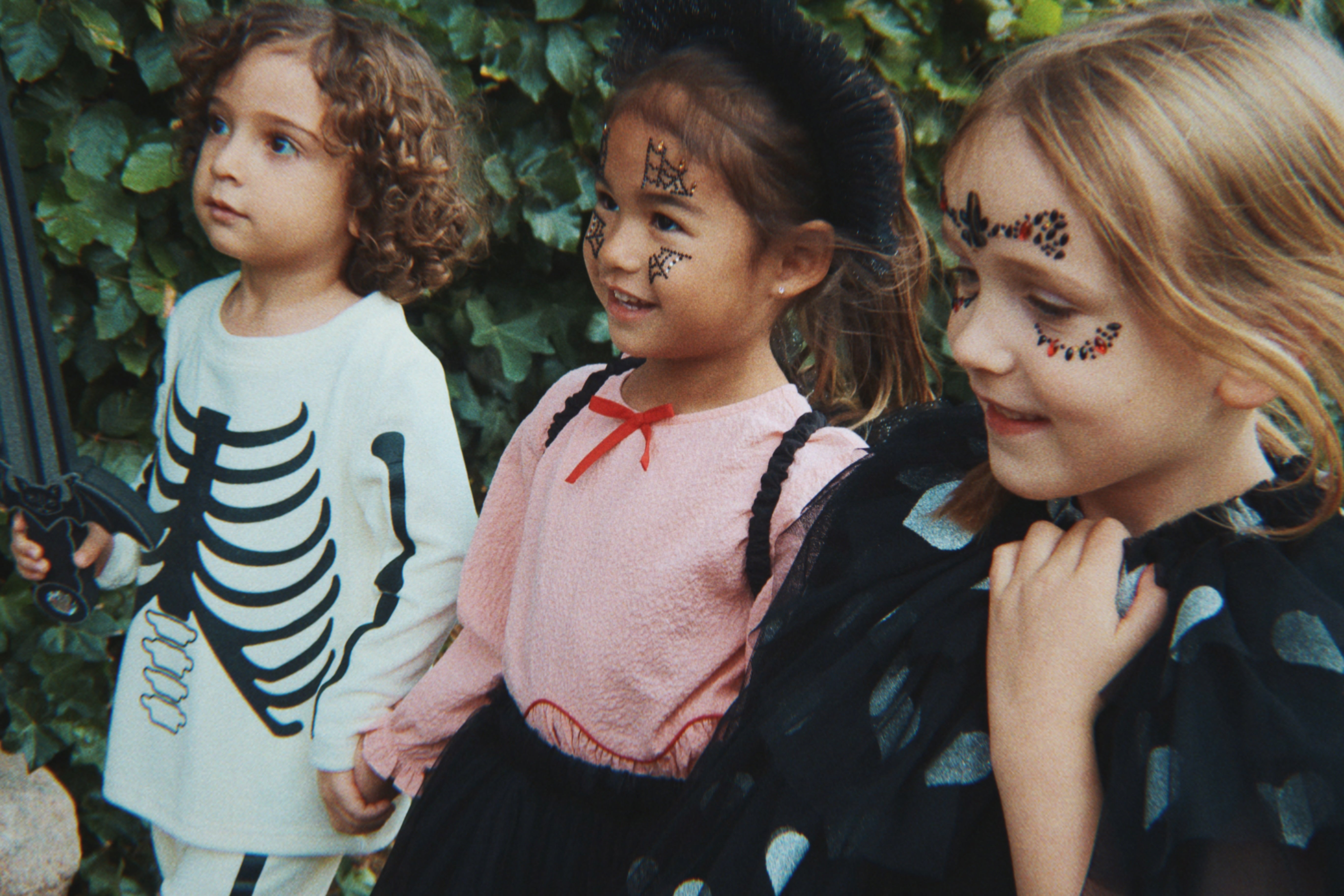 Konges Sløjd A/S COSTUMES black