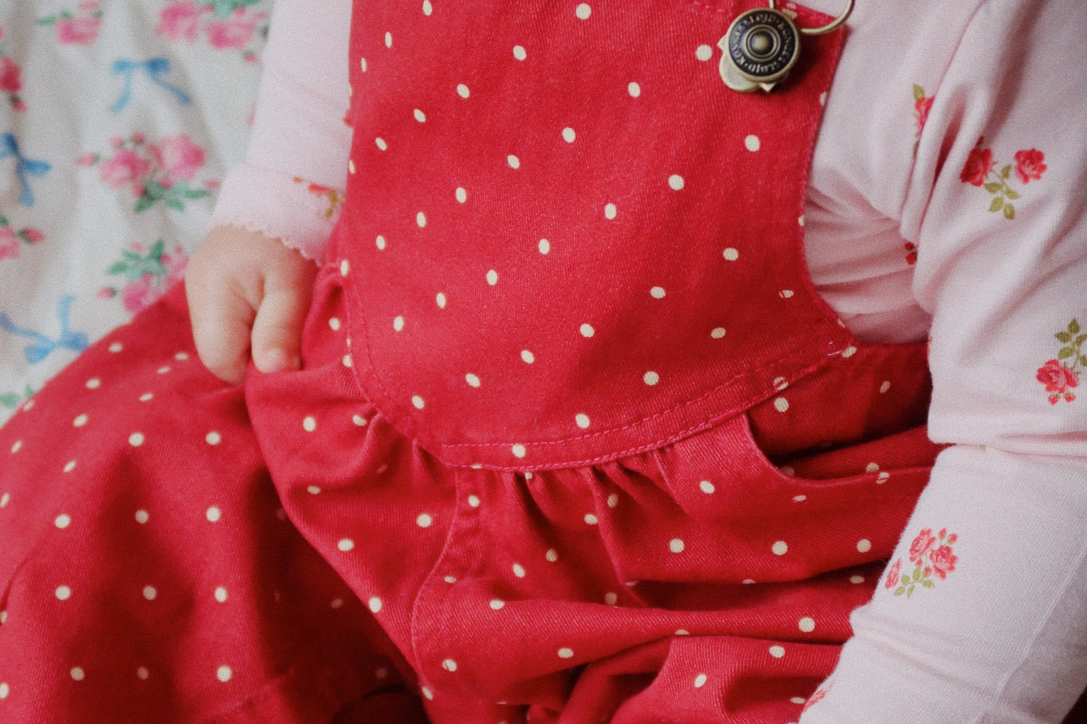 Konges Sløjd A/S WOVEN ROMPERS & JUMPSUITS strawberry dot