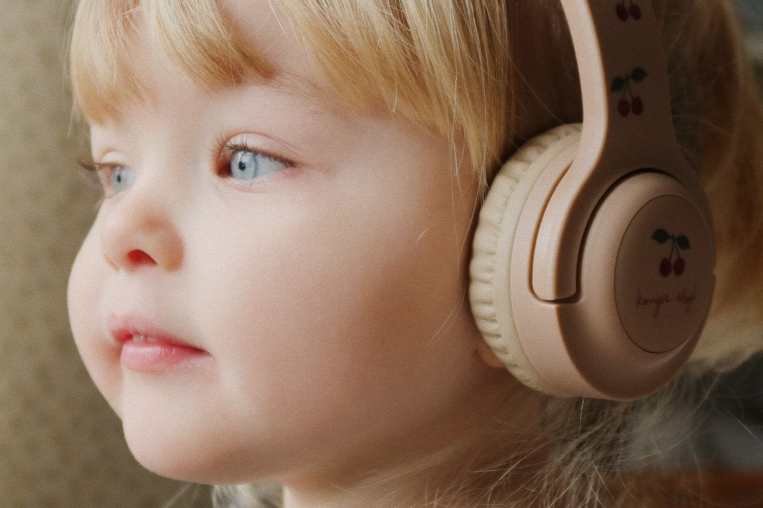 Konges Sløjd A/S MUSIC TOYS cherry blush