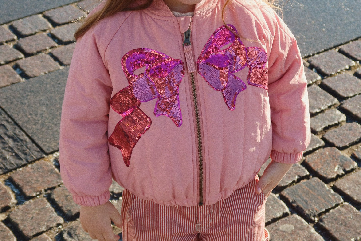 Konges Sløjd A/S WOVEN PANTS milk rouge stripe