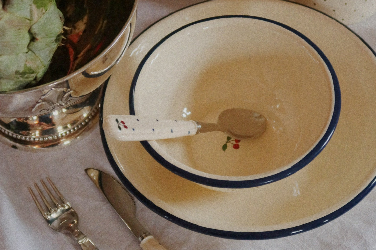 Konges Sløjd A/S TABLEWARE navy dot