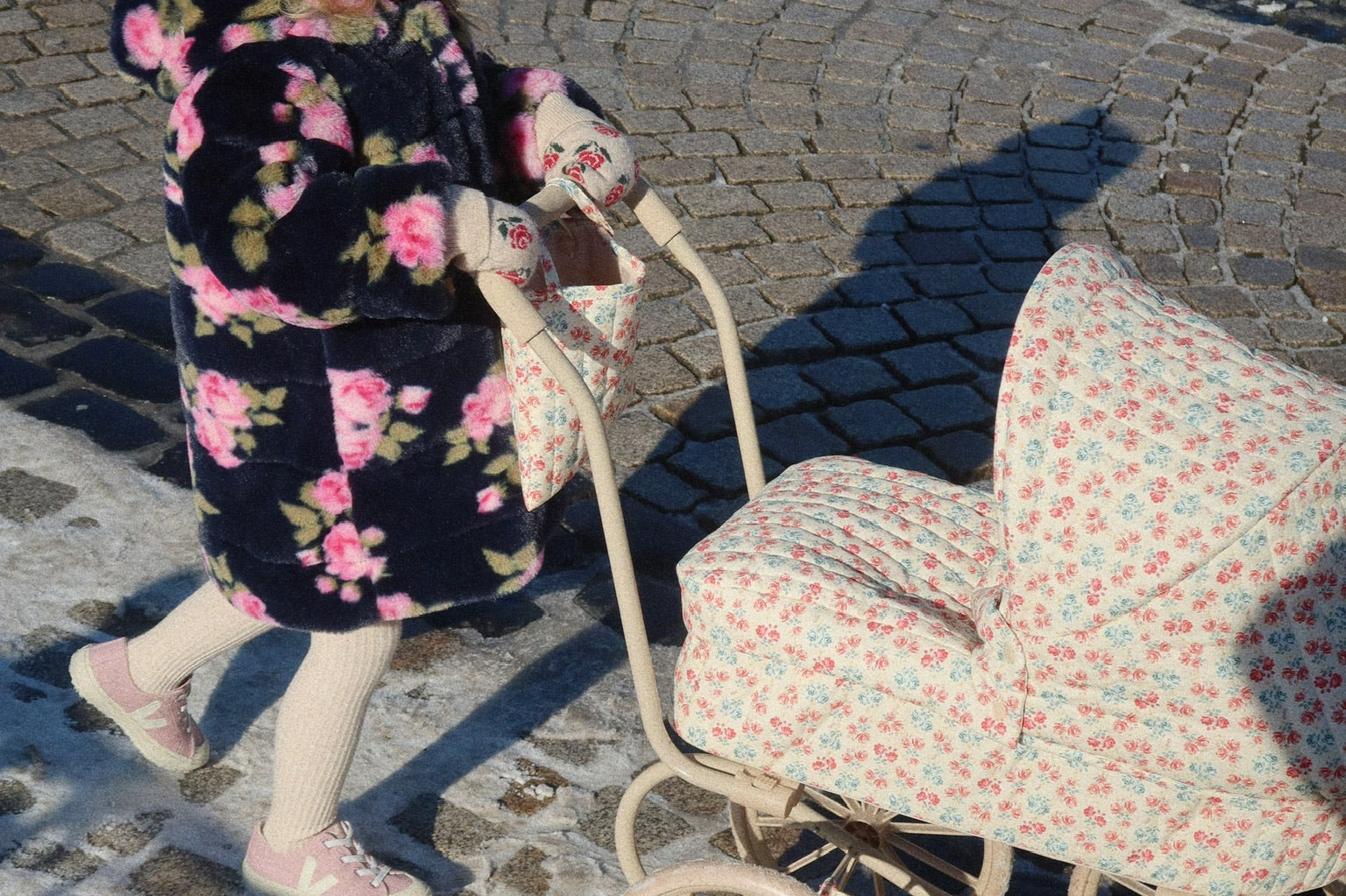 Konges Sløjd A/S DOLL ESSENTIALS lumina