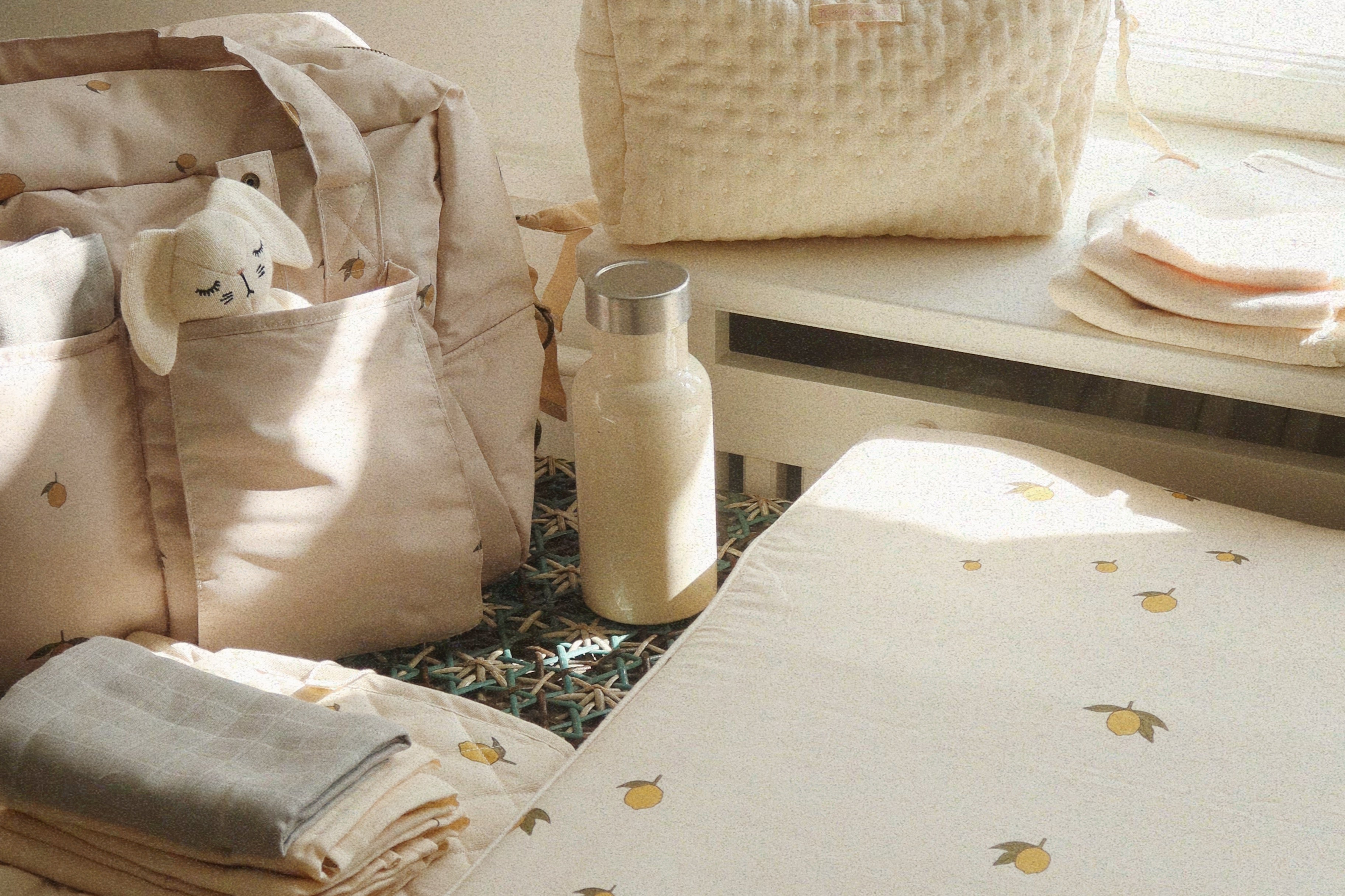 Konges Sløjd A/S CHANGING BAGS lemon