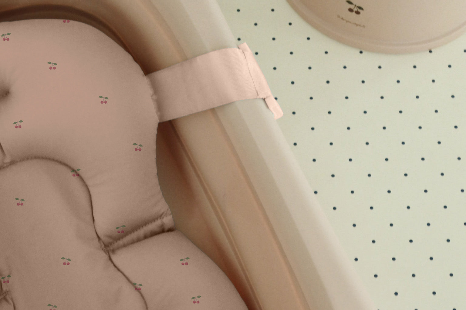 Konges Sløjd A/S PLACEMATS navy dot