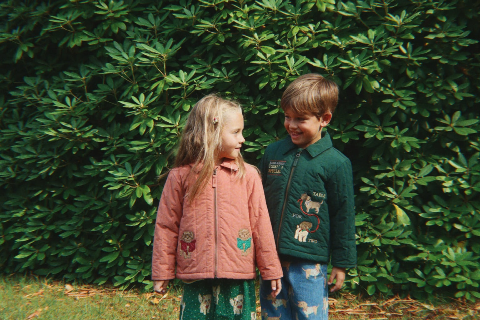 Konges Sløjd A/S WOVEN PANTS dot miao verde