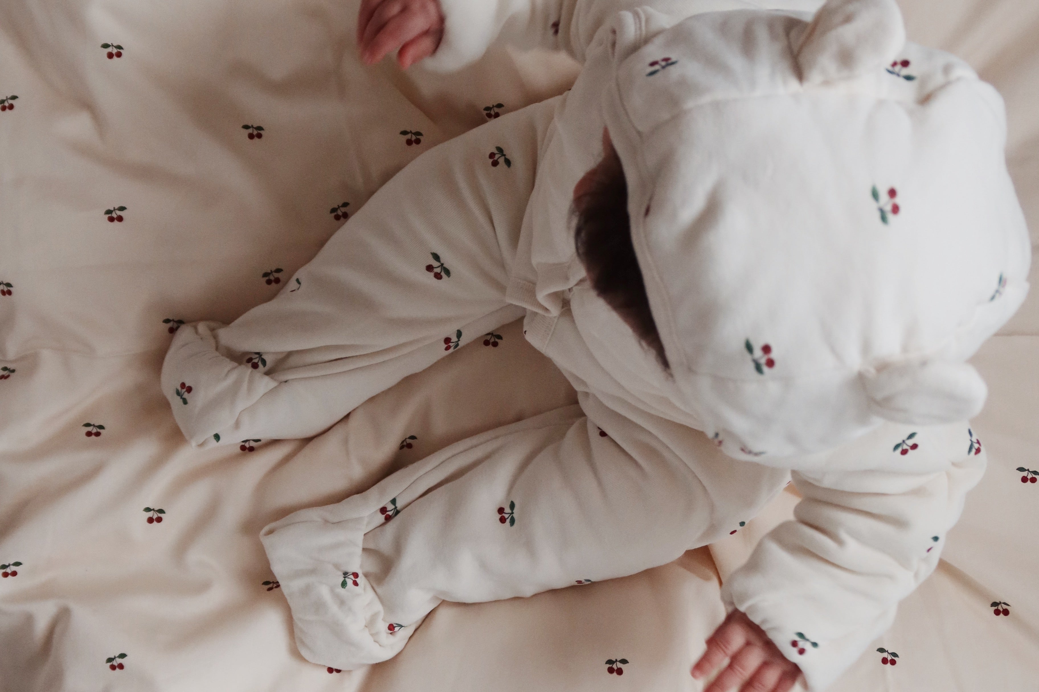 Konges Sløjd A/S PADDED ONESIES cherry