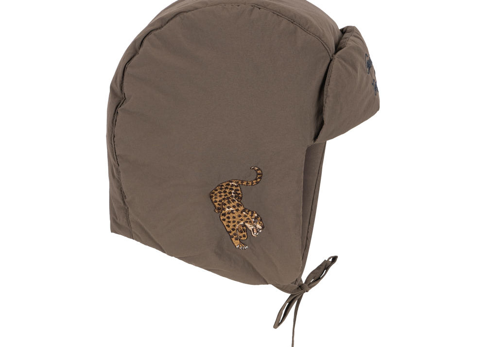 Konges Sløjd A/S HATS walnut