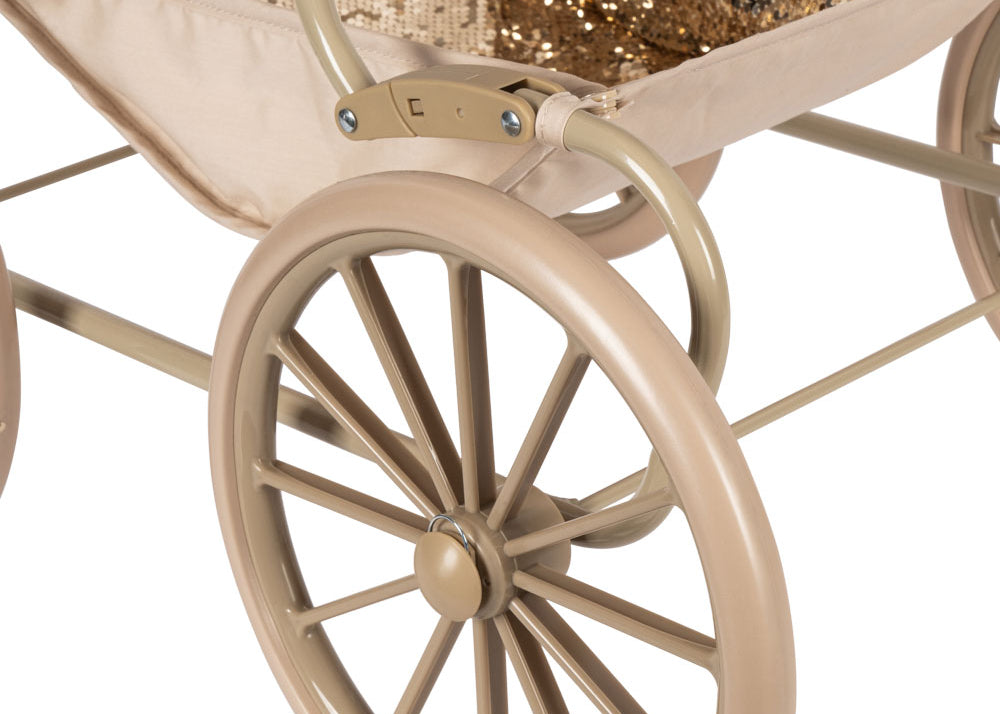 Konges Sløjd A/S DOLL ESSENTIALS cherry