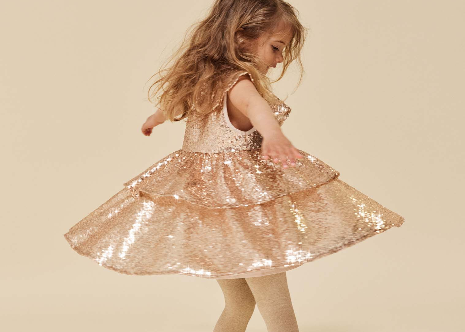 Konges Sløjd A/S STARLA SEQUIN DRESS Dresses and skirts - Woven GOLD BLUSH